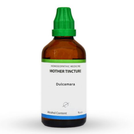 Bottle of Dulcamara mother tincture with labeled alcohol content, displayed against a white background.