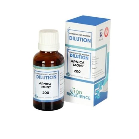 A bottle of homeopathic Arnica Montana 200C dilution alongside its packaging, labeled for use in homeopathic medicine.