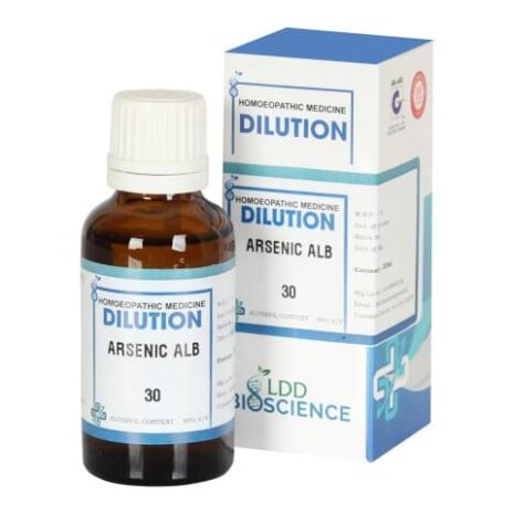 A brown glass bottle of Arsenic Alb 30 dilution with a white cap, alongside its blue and white packaging box labeled with product information.
